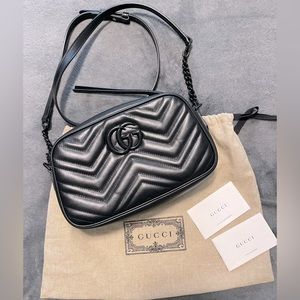 Gucci Gg Marmont Small Shoulder Bag - image 1